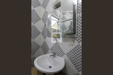 Casa à venda com 200m², 3 quartos e 2 vagas Casa à venda com 200m², 3 quartos e 2 vagasBanheiro da Suíte 3