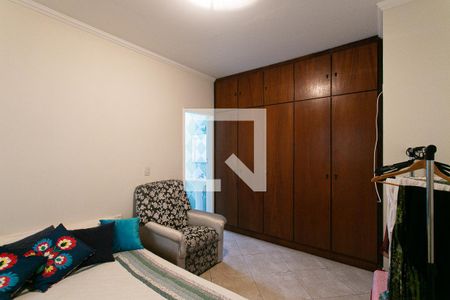 Casa à venda com 200m², 3 quartos e 2 vagas Casa à venda com 200m², 3 quartos e 2 vagasSuíte 2