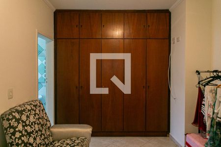 Casa à venda com 200m², 3 quartos e 2 vagas Casa à venda com 200m², 3 quartos e 2 vagasSuíte 2