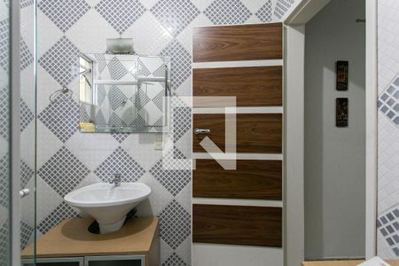 Casa à venda com 200m², 3 quartos e 2 vagas Casa à venda com 200m², 3 quartos e 2 vagasBanheiro da Suíte 3