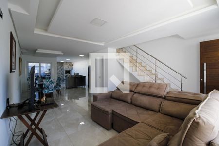 Sala de casa à venda com 3 quartos, 138m² em Igara, Canoas