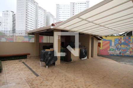 Apartamento para alugar com 45m², 2 quartos e 1 vagaÁrea comum - Churrasqueira