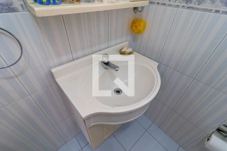 Apartamento à venda com 75m², 2 quartos e sem vagaBanheiro