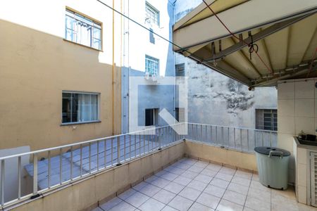Apartamento à venda com 75m², 2 quartos e sem vagaQuintal