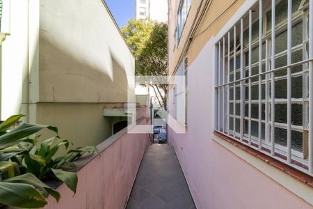 Apartamento à venda com 75m², 2 quartos e sem vagaCorredor de Acesso