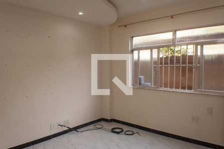 Sala de apartamento para alugar com 2 quartos, 89m² em Caonze, Nova Iguaçu