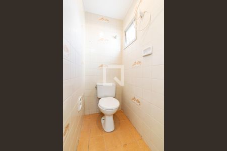 Apartamento à venda com 68m², 3 quartos e 1 vaga Apartamento à venda com 68m², 3 quartos e 1 vagaBanheiro de Serviço