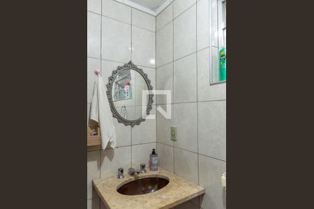 Casa à venda com 140m², 2 quartos e 2 vagas Casa à venda com 140m², 2 quartos e 2 vagasBanheiro - Casa 2