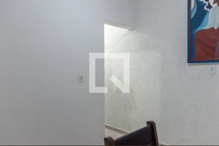 Casa à venda com 140m², 2 quartos e 2 vagas Casa à venda com 140m², 2 quartos e 2 vagasCopa - Casa 2