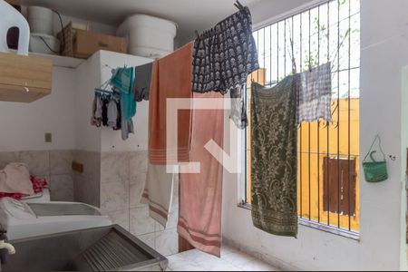 Casa à venda com 140m², 2 quartos e 2 vagas Casa à venda com 140m², 2 quartos e 2 vagasÁrea de Serviço