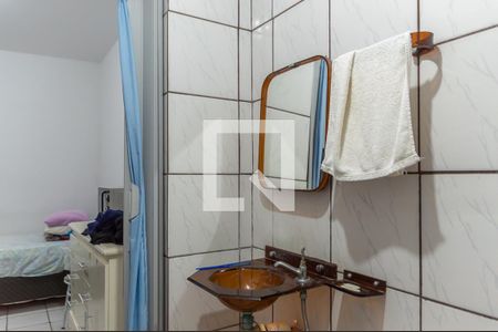 Casa à venda com 140m², 2 quartos e 2 vagas Casa à venda com 140m², 2 quartos e 2 vagasBanheiro - Casa 2