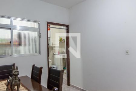 Casa à venda com 140m², 2 quartos e 2 vagas Casa à venda com 140m², 2 quartos e 2 vagasCopa - Casa 2