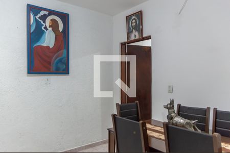 Casa à venda com 140m², 2 quartos e 2 vagas Casa à venda com 140m², 2 quartos e 2 vagasCopa - Casa 2