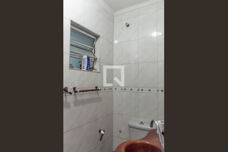 Casa à venda com 140m², 2 quartos e 2 vagas Casa à venda com 140m², 2 quartos e 2 vagasBanheiro