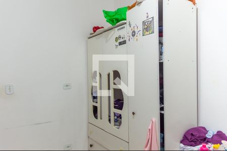 Casa à venda com 140m², 2 quartos e 2 vagas Casa à venda com 140m², 2 quartos e 2 vagasQuarto 2