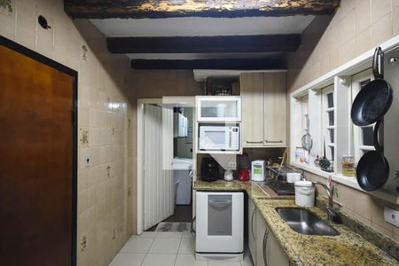 Casa à venda com 600m², 4 quartos e 3 vagasCozinha