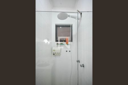 Casa à venda com 600m², 4 quartos e 3 vagasChuveiro do banheiro da suíte 3