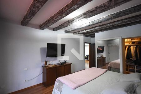 Casa à venda com 600m², 4 quartos e 3 vagasSuíte 2