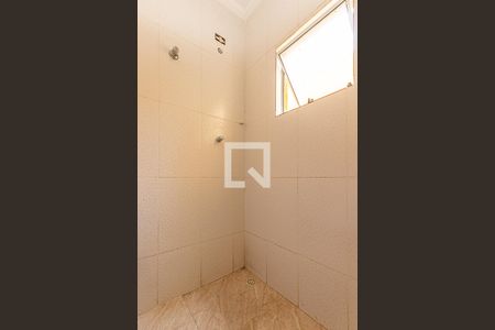 Casa de condomínio para alugar com 80m², 2 quartos e 1 vaga Casa de condomínio para alugar com 80m², 2 quartos e 1 vagaBanheiro suíte 2