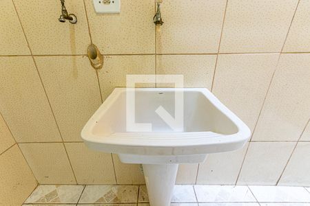 Casa de condomínio para alugar com 80m², 2 quartos e 1 vaga Casa de condomínio para alugar com 80m², 2 quartos e 1 vagaÁrea de serviço