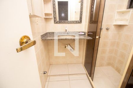 Apartamento à venda com 106m², 2 quartos e 1 vagaBanheiro do Quarto 2