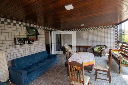 Apartamento à venda com 106m², 2 quartos e 1 vagaVaranda