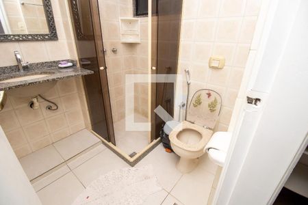 Apartamento à venda com 106m², 2 quartos e 1 vagaBanheiro do Quarto 2