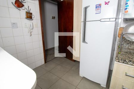 Apartamento à venda com 106m², 2 quartos e 1 vagaCozinha