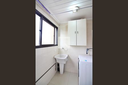 Apartamento à venda com 80m², 3 quartos e 1 vagaÁrea de Serviço