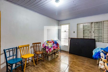 Casa à venda com 187m², 4 quartos e sem vagaSala casa 2