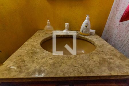 Casa à venda com 187m², 4 quartos e sem vagaLavabo casa 1