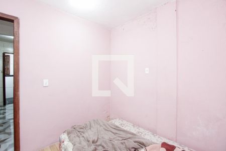 Quarto de apartamento à venda com 3 quartos, 37m² em Jardim Floresta, Porto Alegre