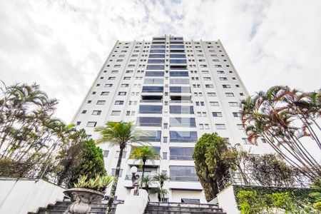 Apartamento à venda com 176m², 4 quartos e 3 vagas Apartamento à venda com 176m², 4 quartos e 3 vagasFachada