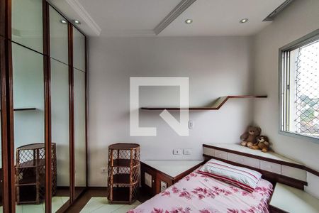 Apartamento à venda com 176m², 4 quartos e 3 vagas Apartamento à venda com 176m², 4 quartos e 3 vagasSuíte 2