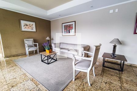 Apartamento à venda com 176m², 4 quartos e 3 vagas Apartamento à venda com 176m², 4 quartos e 3 vagasÁrea Comum - Hall Social