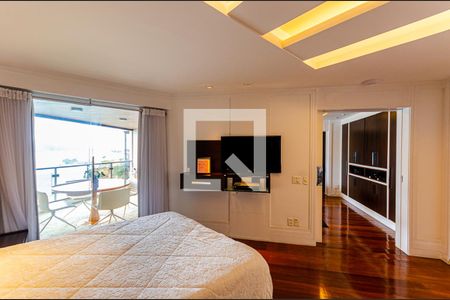 Suite 1 de apartamento à venda com 4 quartos, 460m² em Piratininga, Niterói