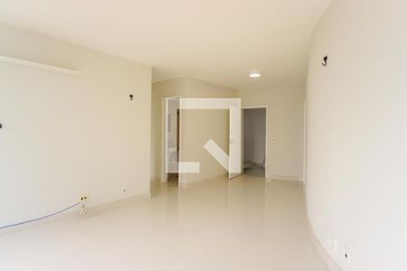 Sala de apartamento para alugar com 2 quartos, 85m² em Barra da Tijuca, Rio de Janeiro