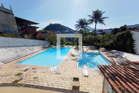 Apartamento à venda com 47m², 2 quartos e 1 vaga Apartamento à venda com 47m², 2 quartos e 1 vagaÁrea comum - Piscina