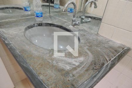 Banheiro de apartamento à venda com 2 quartos, 47m² em Freguesia de Jacarepaguá, Rio de Janeiro