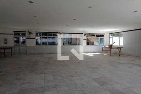 Apartamento à venda com 47m², 2 quartos e 1 vaga Apartamento à venda com 47m², 2 quartos e 1 vagaÁrea comum - Salão de festas