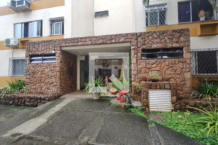 Apartamento à venda com 47m², 2 quartos e 1 vaga Apartamento à venda com 47m², 2 quartos e 1 vagaFachada