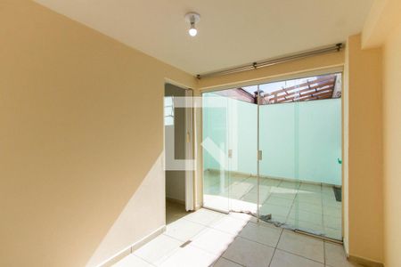 Sala 2 de casa de condomínio para alugar com 2 quartos, 85m² em Granja Viana, Cotia