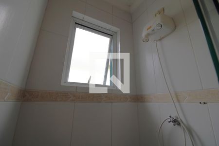 Casa à venda com 158m², 3 quartos e 2 vagasChuveiro