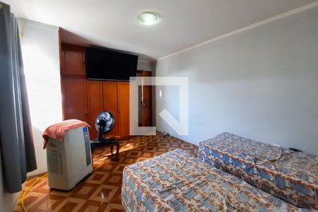 Casa à venda com 341m², 4 quartos e 2 vagasSuíte 3