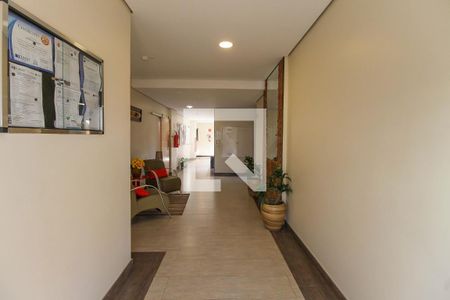 Hall de apartamento para alugar com 3 quartos, 52m² em Vila Ema, São Paulo