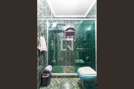 Casa para alugar com 240m², 4 quartos e 2 vagasBanheiro