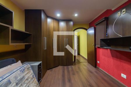 Casa para alugar com 240m², 4 quartos e 2 vagasQuarto 3