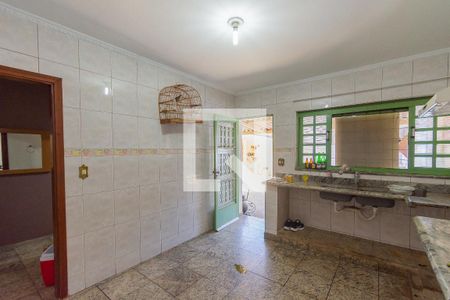 Casa à venda com 70m², 1 quarto e 2 vagasCozinha