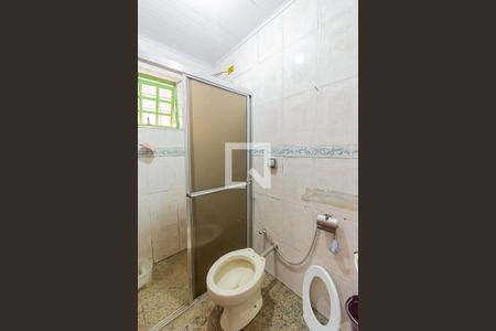 Casa à venda com 70m², 1 quarto e 2 vagasBanheiro