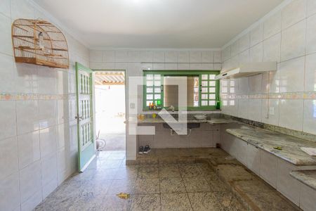 Casa à venda com 70m², 1 quarto e 2 vagasCozinha